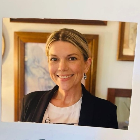 Meet your Posher, Meghan! π· - Picture 1 of 1